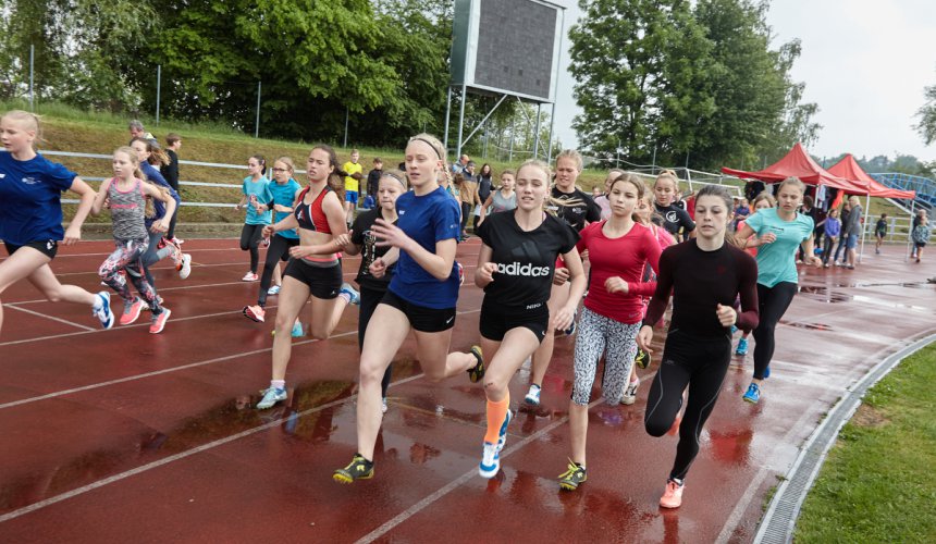 Všichni jsme jeden tým! V Táboře vládl při Odznaku Všestrannosti týmový duch