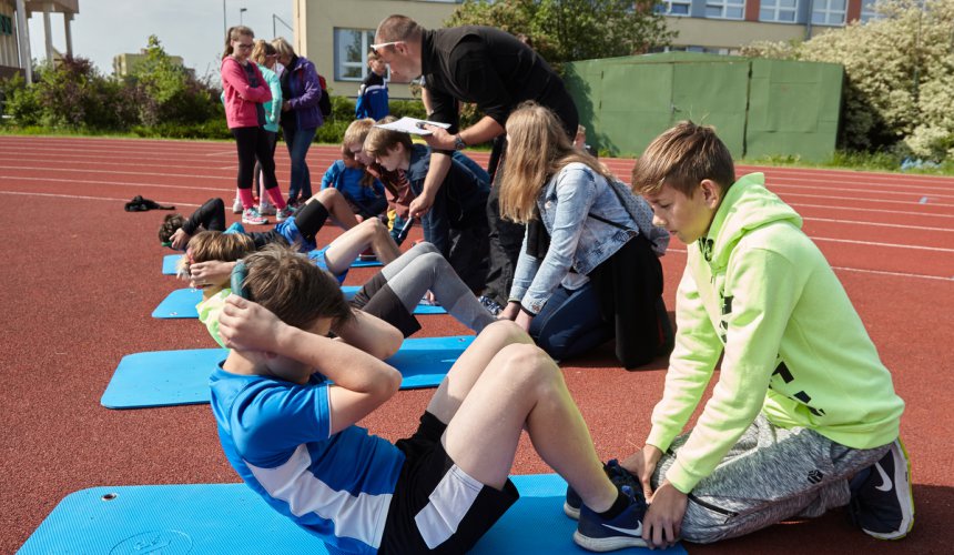 Pod taktovkou olympijské medailistky. Trojskokanka Kašpárková vyhecovala děti z Vyšočiny